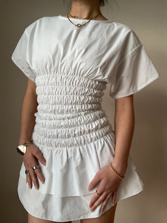 Chiara Set in Ivory
